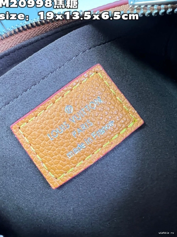 WIS VUITTON Marellini LOUIS 0218